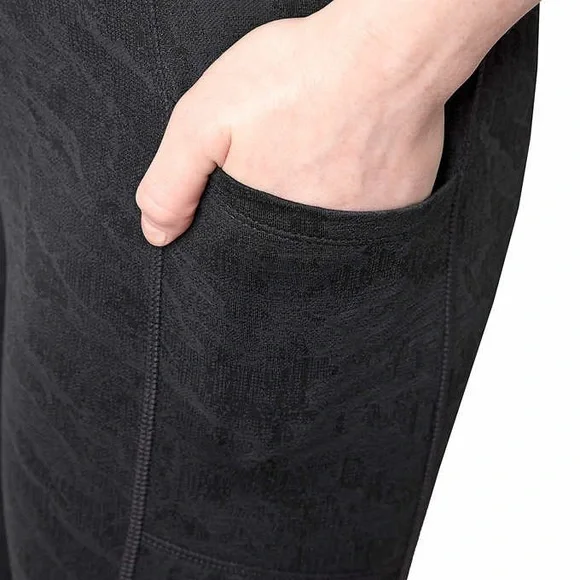 Mondetta Brushed Jacquard Black High Waist Legging with Pockets - Picture 5 of 7